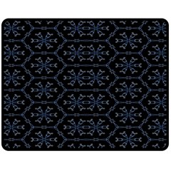 Spiro Double Sided Fleece Blanket (Medium) 