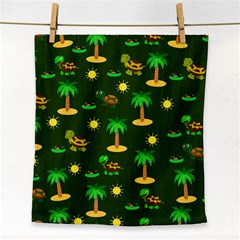 Turtle And Palm On Green Pattern Face Towel by Daria3107