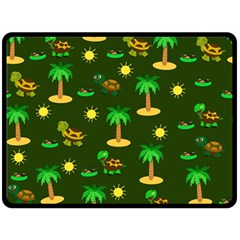 Turtle And Palm On Green Pattern Fleece Blanket (large)  by Daria3107