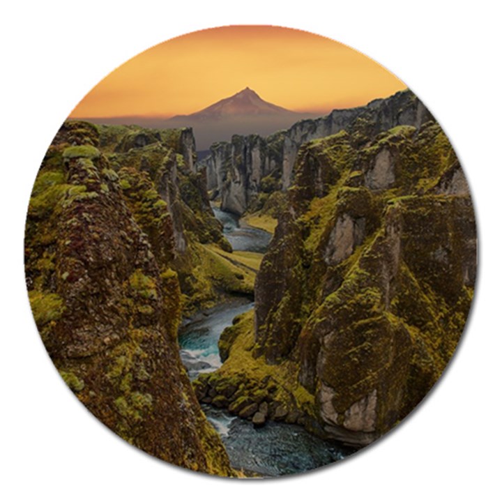 Landscape-cannon-river-mountain Magnet 5  (Round)