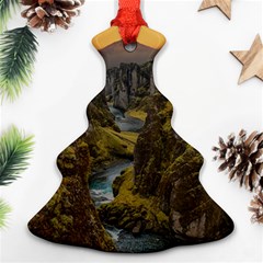 Landscape-cannon-river-mountain Ornament (Christmas Tree) 