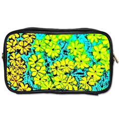 Chrysanthemums Toiletries Bag (one Side)