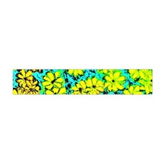 Chrysanthemums Flano Scarf (mini) by Hostory