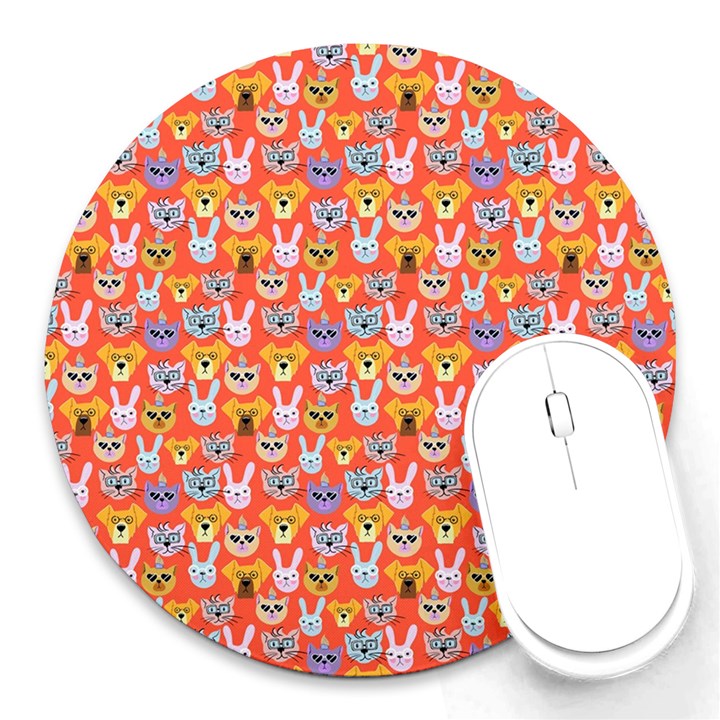 Cute Faces Of Dogs And Cats With Glasses Round Mousepads