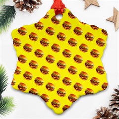 Vector Burgers, Fast Food Sandwitch Pattern At Yellow Ornament (snowflake)