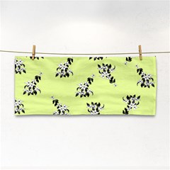 Black And White Vector Flowers At Canary Yellow Hand Towel by Casemiro