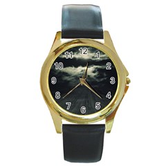 Dark Night Landscape Scene Round Gold Metal Watch