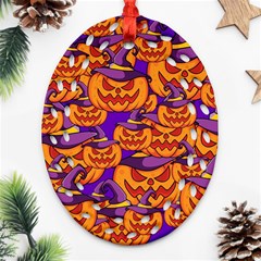 Purple And Orange Pumpkins, Crazy Halloween Pattern, Jack O  Lantern Ornament (oval Filigree)