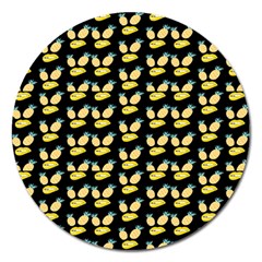 Pinelips Magnet 5  (round) by Sparkle