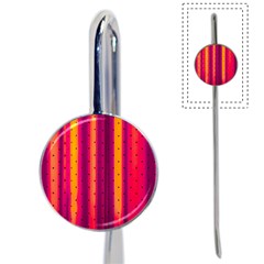 Warped Stripy Dots Book Mark