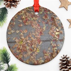 Sidewalk Leaves Ornament (round)