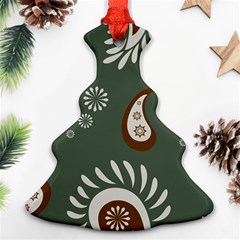 Floral Pattern Paisley Style Paisley Print  Doodle Background Christmas Tree Ornament (two Sides) by Eskimos