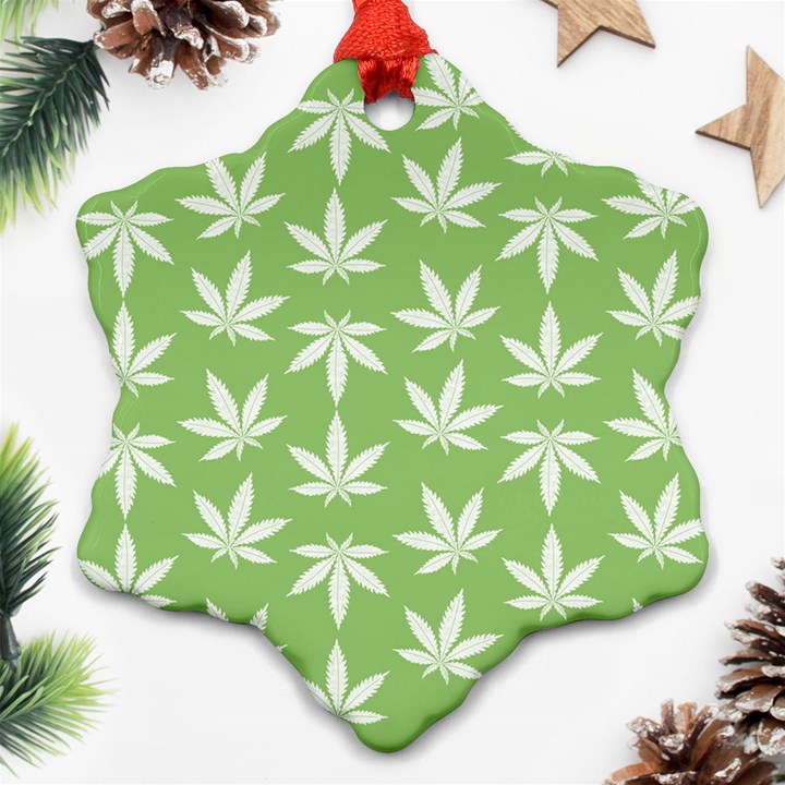 Weed Pattern Ornament (Snowflake)