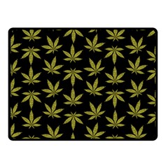 Weed Pattern Fleece Blanket (Small)