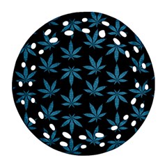 Weed Pattern Round Filigree Ornament (two Sides)