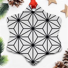 Black And White Pattern Ornament (snowflake)