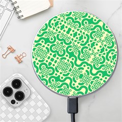 Liquid Art Pouring Abstract Seamless Pattern Lover Green Maze Wireless Charger