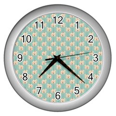 Fresh Scent Wall Clock (silver)