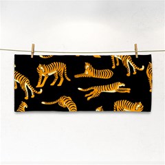 Seamless-exotic-pattern-with-tigers Hand Towel