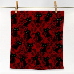 Halloween Goth Cat Pattern in Blood Red Face Towel