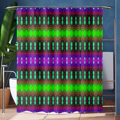 Alienate Me Shower Curtain 60  X 72  (medium)  by Thespacecampers