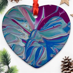 The Painted Shell Ornament (heart) by kaleidomarblingart