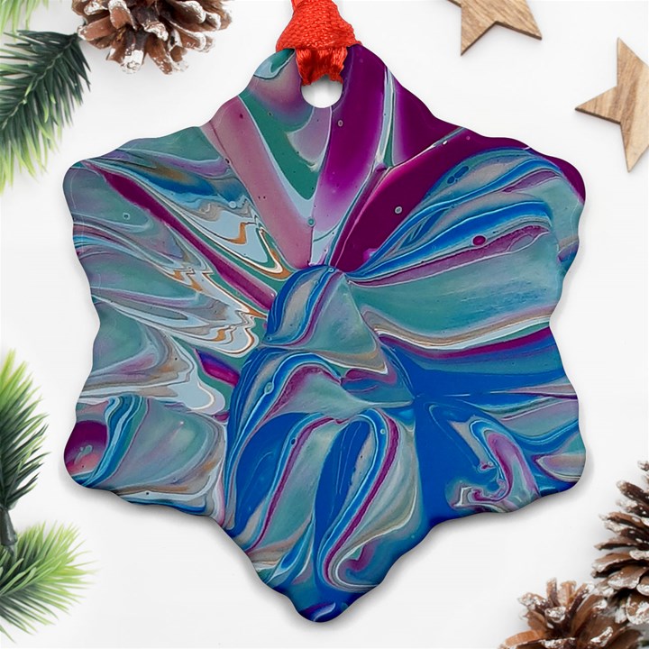 The painted shell Snowflake Ornament (Two Sides)