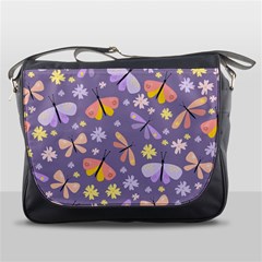 Vector-seamless-pattern-with-butterflies-beetles Messenger Bag