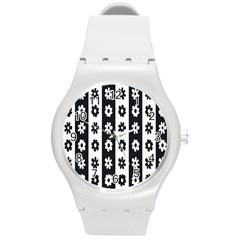 Black-and-white-flower-pattern-by-zebra-stripes-seamless-floral-for-printing-wall-textile-free-vecto Round Plastic Sport Watch (m) by nate14shop