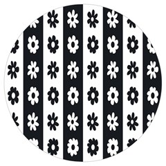 Black-and-white-flower-pattern-by-zebra-stripes-seamless-floral-for-printing-wall-textile-free-vecto Round Trivet