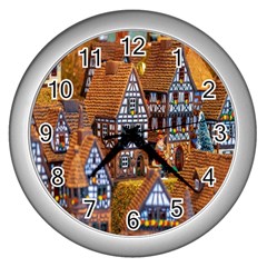 Christmas-motif Wall Clock (silver)