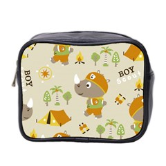 Seamless-pattern-vector-with-funny-boy-scout-scout-day-background Mini Toiletries Bag (two Sides)