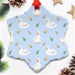 Duck-flower-seamless-pattern-background Snowflake Ornament (Two Sides) Front