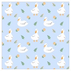 Duck-flower-seamless-pattern-background Lightweight Scarf 