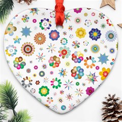 Flower Floral Pattern Ornament (heart)