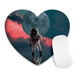 Astronaut-moon-space-nasa-planet Heart Mousepads by Jancukart