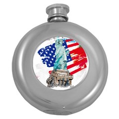 Statue Of Liberty Independence Day Poster Art Round Hip Flask (5 Oz) by Jancukart