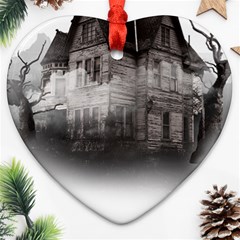 Haunted-night Building Ornament (heart)