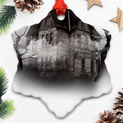 Haunted-night Building Ornament (snowflake)