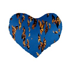 Eastern Monarch Butterfly Standard 16  Premium Flano Heart Shape Cushions