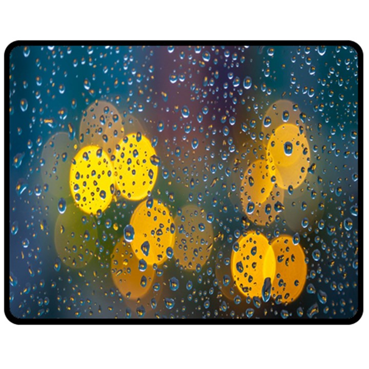 Raindrops Water Fleece Blanket (Medium) 