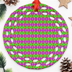 Alien Suit Round Filigree Ornament (two Sides)