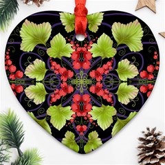 Pattern-berry-red-currant-plant Ornament (heart)