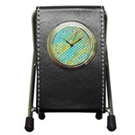 Abstract-polkadot 01 Pen Holder Desk Clock Front