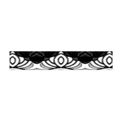 IM Fourth Dimension Black White 6 Flano Scarf (Mini)