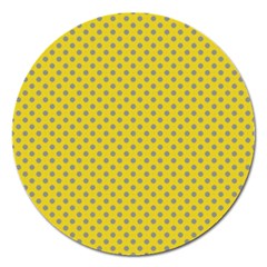 Polka-dots-light Yellow Magnet 5  (round) by nate14shop