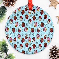 Cupcake Ornament (Round)