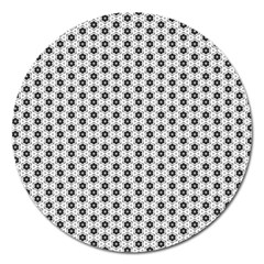 Gray Motif Magnet 5  (round) by nateshop