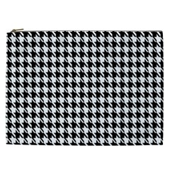 Houndstooth Cosmetic Bag (xxl) by nateshop