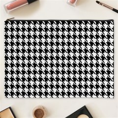 Houndstooth Cosmetic Bag (xxxl) by nateshop